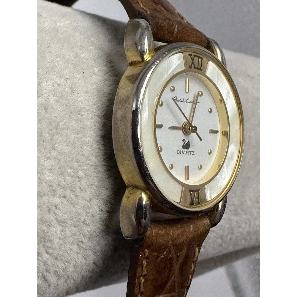 Gloria Vanderbilt 8501 New Battery Ladies Watch 25MM 6